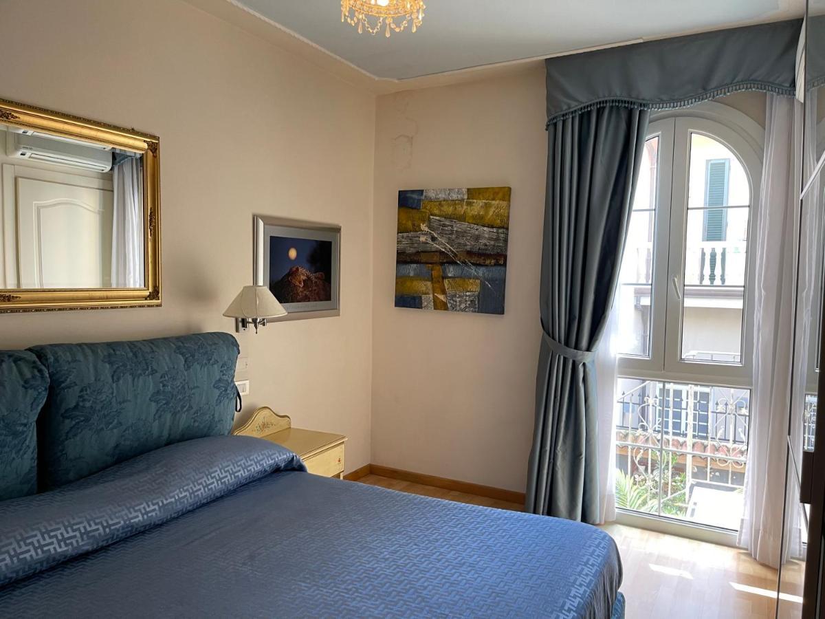 וירג'יו Villa Tina Hotel מראה חיצוני תמונה