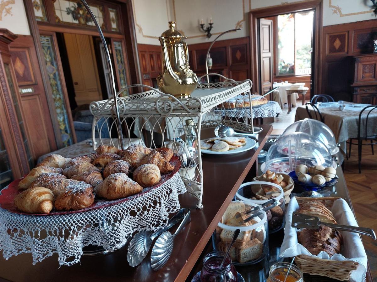 וירג'יו Villa Tina Hotel מראה חיצוני תמונה
