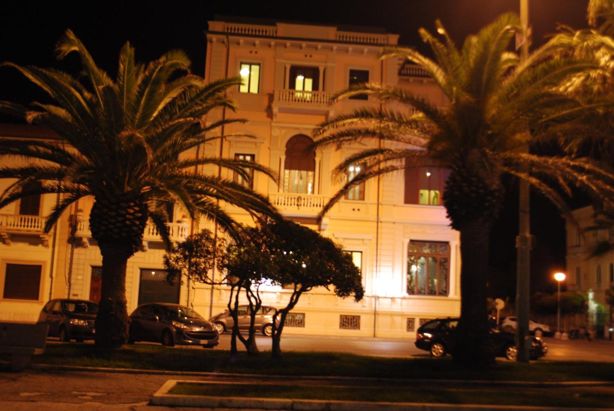 וירג'יו Villa Tina Hotel מראה חיצוני תמונה